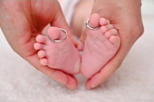代怀生子好找吗宝宝流鼻血是什么原因